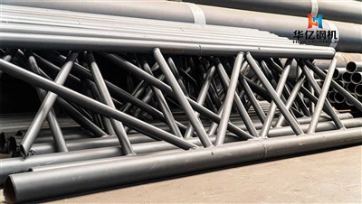 Fackverk med runda rör